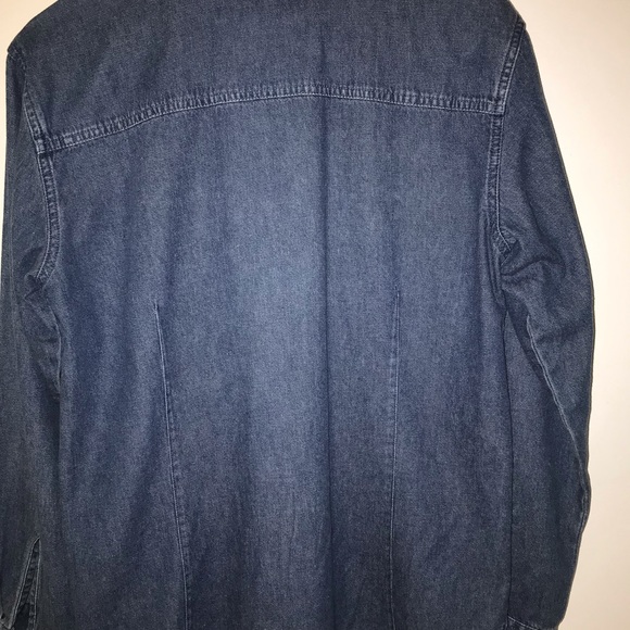 Long sleeved button up denim shirt with faux suede collar, small - Picture 5 of 5